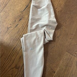ALO Leggings